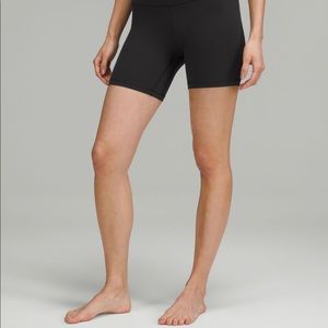 Lululemon Align yoga sorts 6” black